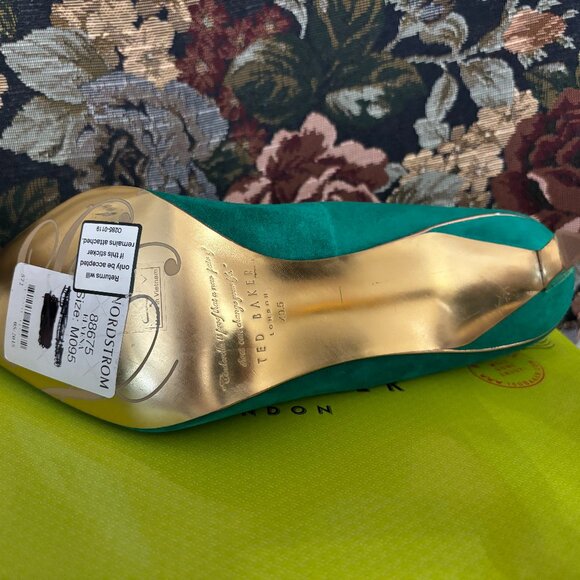 Ted Baker "Elvena" Green Suede High Heel Shoes - Size EUR 40.5, US 9.5 - New - Picture 11 of 14
